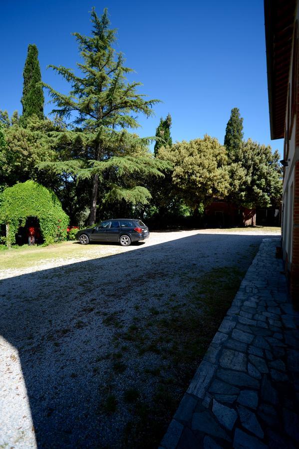 La Spiga D'Oro Vendégház Pozzo Kültér fotó